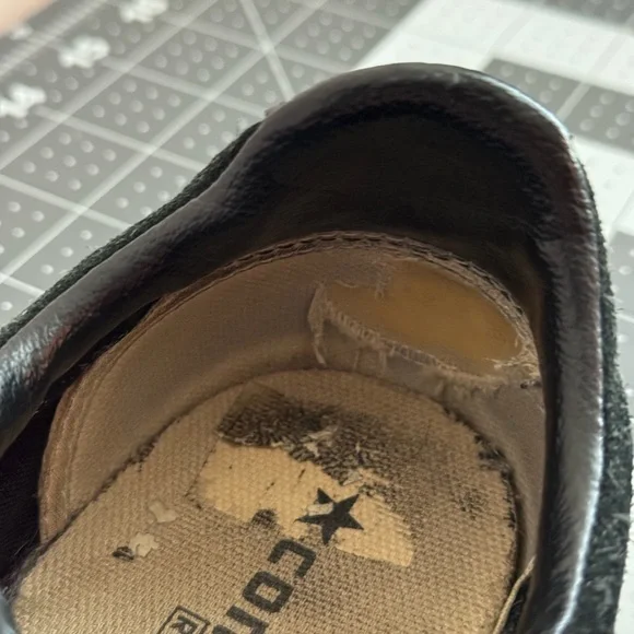 Converse Re-Issue Low Top Sneakers Black Pink Chevron Suede Women’s Size 8 - Picture 14 of 16